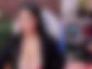 Live cam show with ellie-smith69 - Camel Toe on sexylive.show