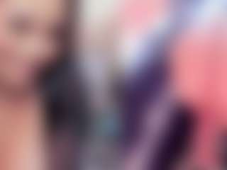 Live cam show with ellie-smith69 - Nipple Play on Adult Interactions