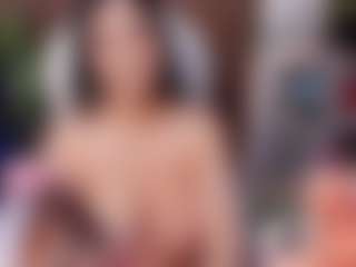 ellie-smith69's Live Sex Cam Show