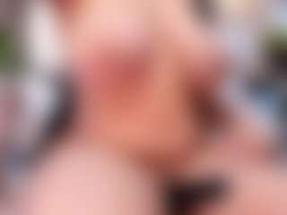 ellie-smith69's Live Sex Cam Show