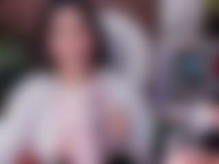 ellie-smith69's Live Sex Cam Show