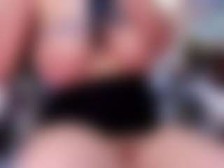 Live cam show with ellie-smith69 - Cute on Cam Slut