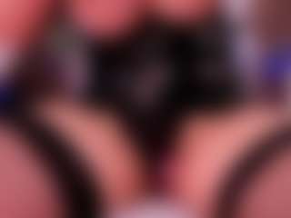 Live cam show with ellie-smith69 - Thick on Camsoda