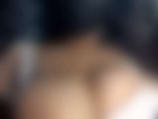 Spettacolo in cam dal vivo con Indian-neha - Emo su Camsoda