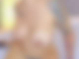 RileyWomms's Live Sex Cam Show