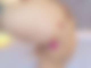 RileyWomms's Live Sex Cam Show