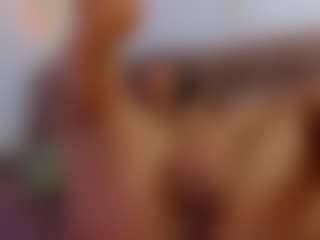 Live cam show with Sara-zc - Cowgirl on Soda Cam