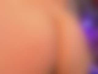 Sofii-Wild's Live Sex Cam Show