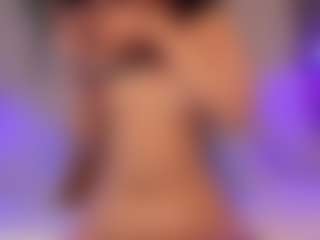 Sofii-Wild's Live Sex Cam Show