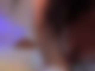 Live cam show with Sofii-Wild - College on Fling VIP Chat