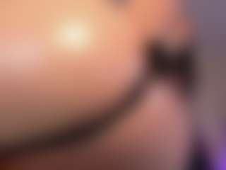 Sofii-Wild's Live Sex Cam Show