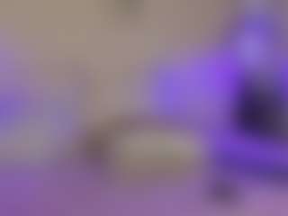 Show en direct avec Sofii-Wild - Oil sur Camsoda