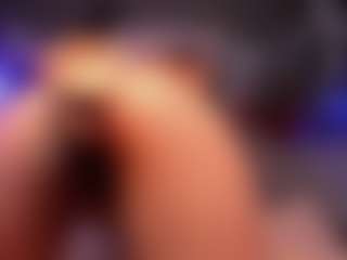 Live cam show with Sofii-Wild - Cute on sexylive.show