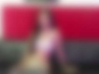 Live cam show with SofyJaimes - Strip on Uber Horny