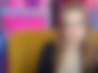 Live cam show with TinaTayylor - Yoga on madthumbs