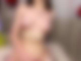 Live cam show with Julia - Genital Piercings on Nude Chat * 1 On 1 Webcam Sex * Live Cam Show