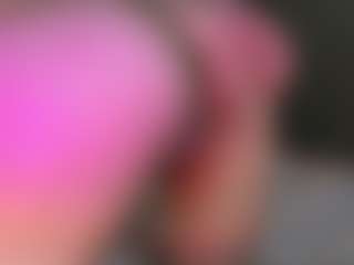 Julia's Live Sex Cam Show