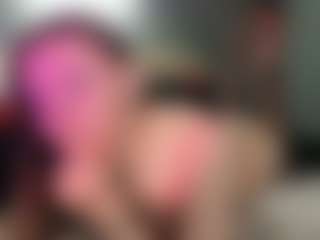 Julia's Live Sex Cam Show