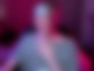 Live cam show with alison-doo - Red Hair Young Adult on Camversity
