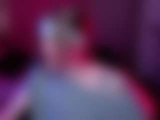 Live cam show with alison-doo - New Bedroom on milfzrlive.com