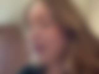 AsleyNakayama's Live Sex Cam Show