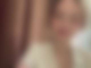 AsleyNakayama's Live Sex Cam Show