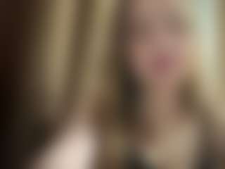 Live cam show with AsleyNakayama - Petite MILF on SpankPalCams