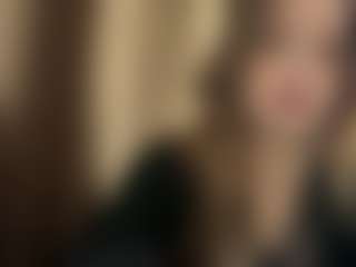 AsleyNakayama MILF webcam performer live streaming