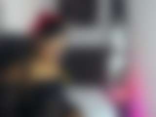 Live cam show with emily77 - Brown Eyes on madthumbs