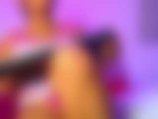 Live cam show with emily77 - Teen (18+) on Camsoda