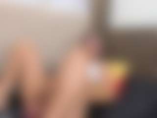 Live cam show with emily77 - Thin on ObeyMaria