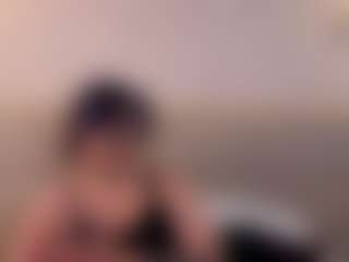 HollyPratt's Live Sex Cam Show