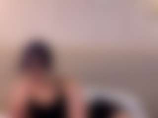 HollyPratt's Live Sex Cam Show