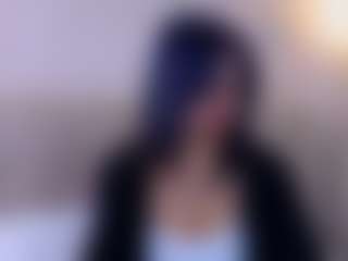 Live cam show with HollyPratt - Facial Piercings on crypto-cams