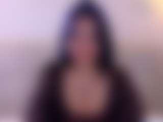 Live cam show with HollyPratt - Green Eyes on Hubzter Live