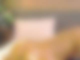 Live cam show with IrisSwift - Strip on TeamSkeetLive