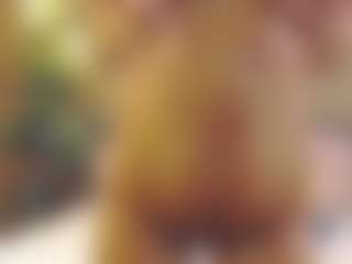 Live cam show with IrisSwift - New Spank on Gym Cam Girls