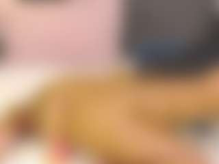 Live cam show with IrisSwift - Fetish Curvy on SinfulBabes