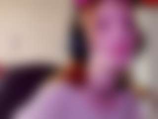Live cam show with JeannettaCossa - New Big Tits on Fling VIP Chat