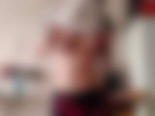 Live cam show with JeannettaCossa - Skinny White on Hubzter Live | georgia