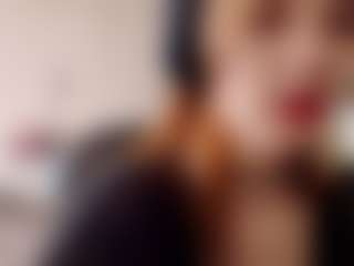 Live cam show with JeannettaCossa - Deepthroat on Milfs Live