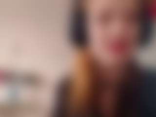 Live cam show with JeannettaCossa - Small Tits on SinfulBabes