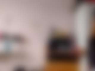 Live cam show with JeannettaCossa - Deepthroat on Camiplay Live