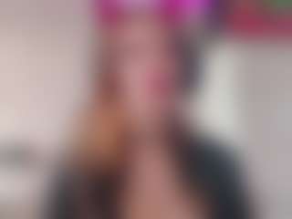 Live cam show with JeannettaCossa - Cum Mature on SpankPalCams