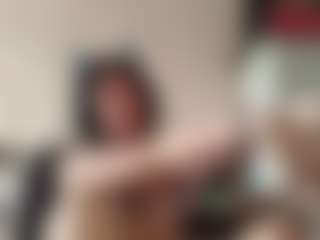 Live cam show with JeannettaCossa - Tease Red Hair on Uber Horny
