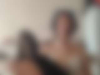 Live cam show with JeannettaCossa - Blue Eyes on Camsoda