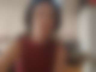 Live cam show with JeannettaCossa - Petite on Camsoda