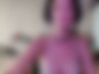 Live cam show with JeannettaCossa - Joi on liverealitysex.com