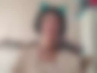Live cam show with JeannettaCossa - BBW Mature on Mixed Magazine Live