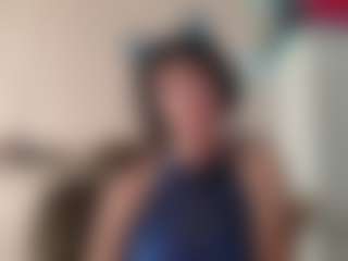 Live cam show with JeannettaCossa - Bedroom Red Hair on Fit Hotties